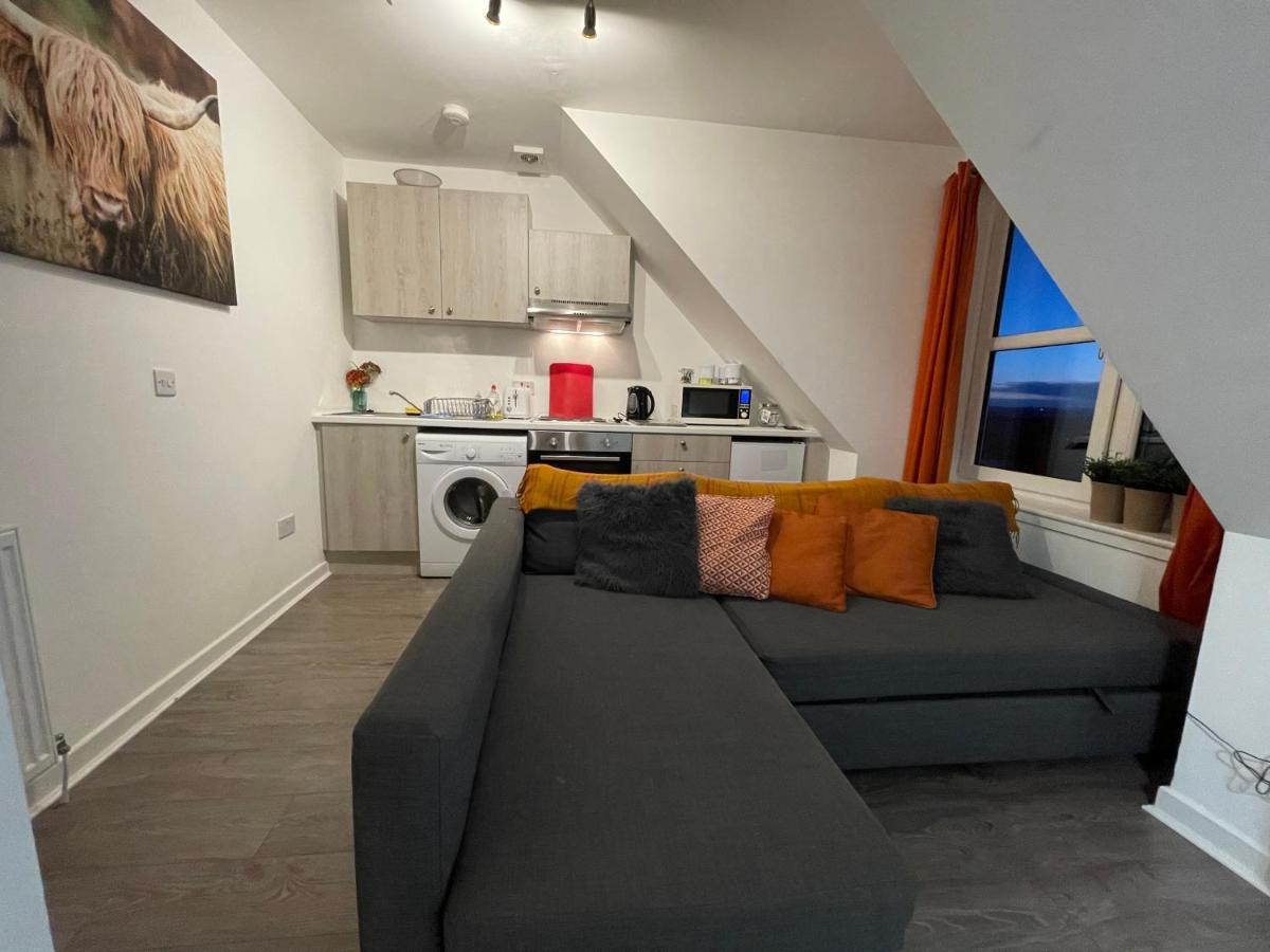 Апартаменты Carvetii - Edward House D - 2 Dbl Bed 2Nd Floor Flat Данфермлин Экстерьер фото